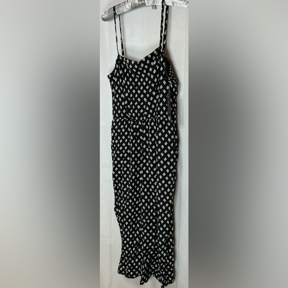 Black and White Floral Jumper